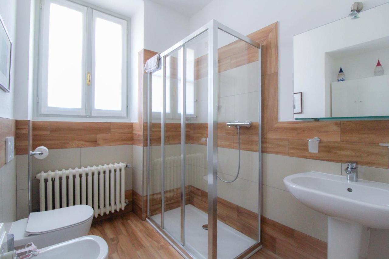 Bel Faggio Rosso Apartment Menaggio Ngoại thất bức ảnh